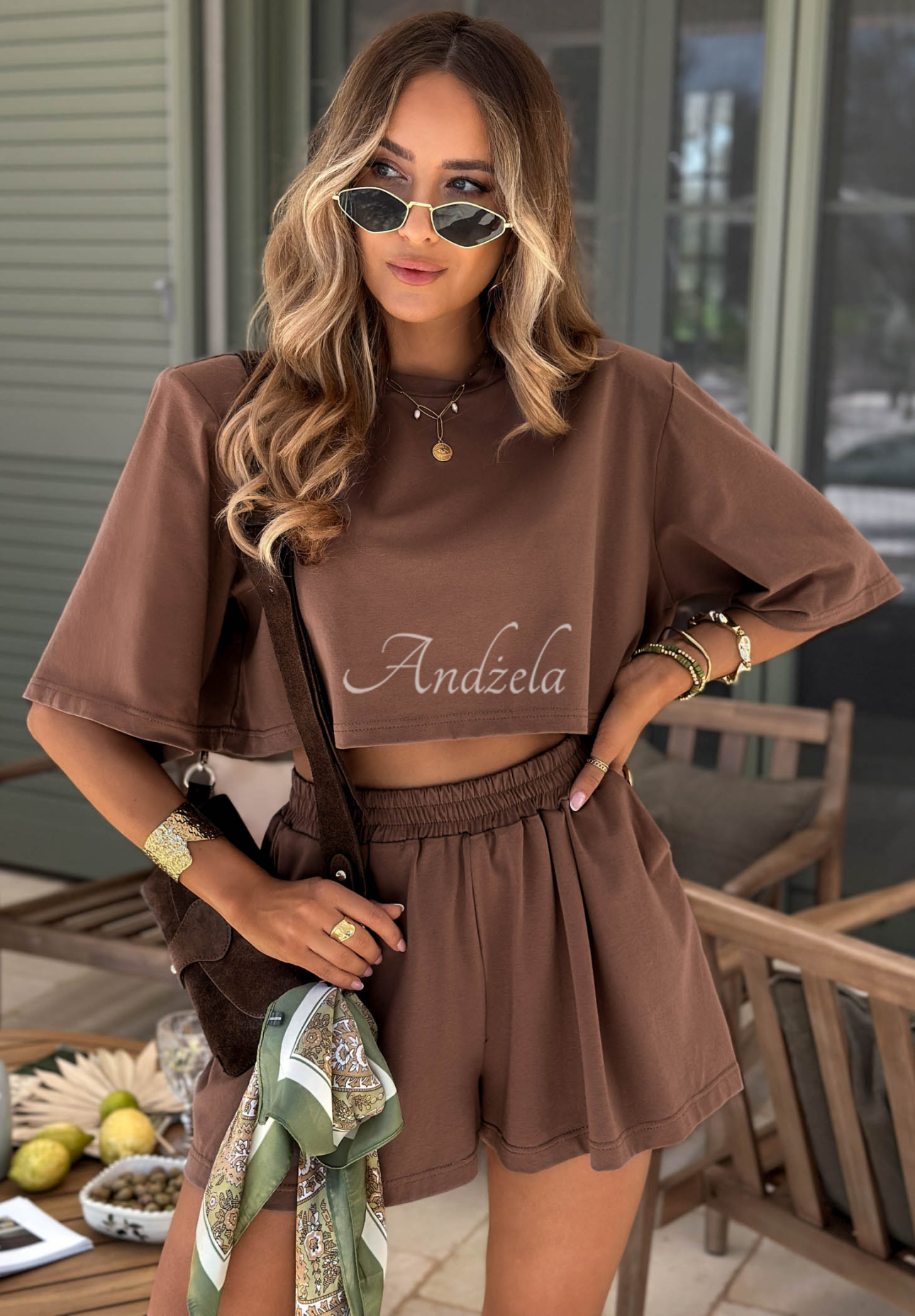 Viva Oliva Chocolate-Colored Cotton T-Shirt with Puffs