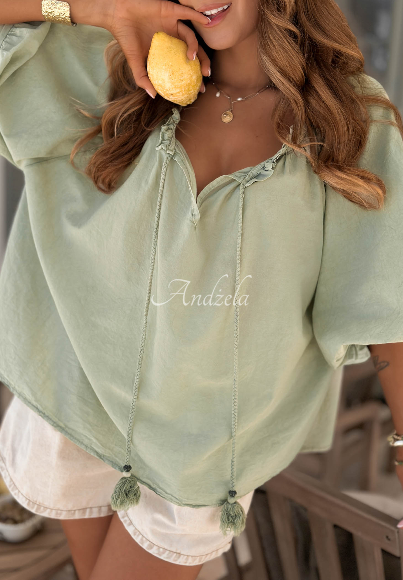 Bawełniana bluzka z bufkami i wiązaniem przy dekolcie Bellanova pistacjowa