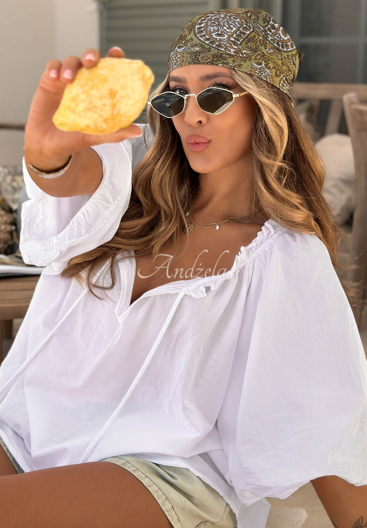 Print Story khaki patterned scarf