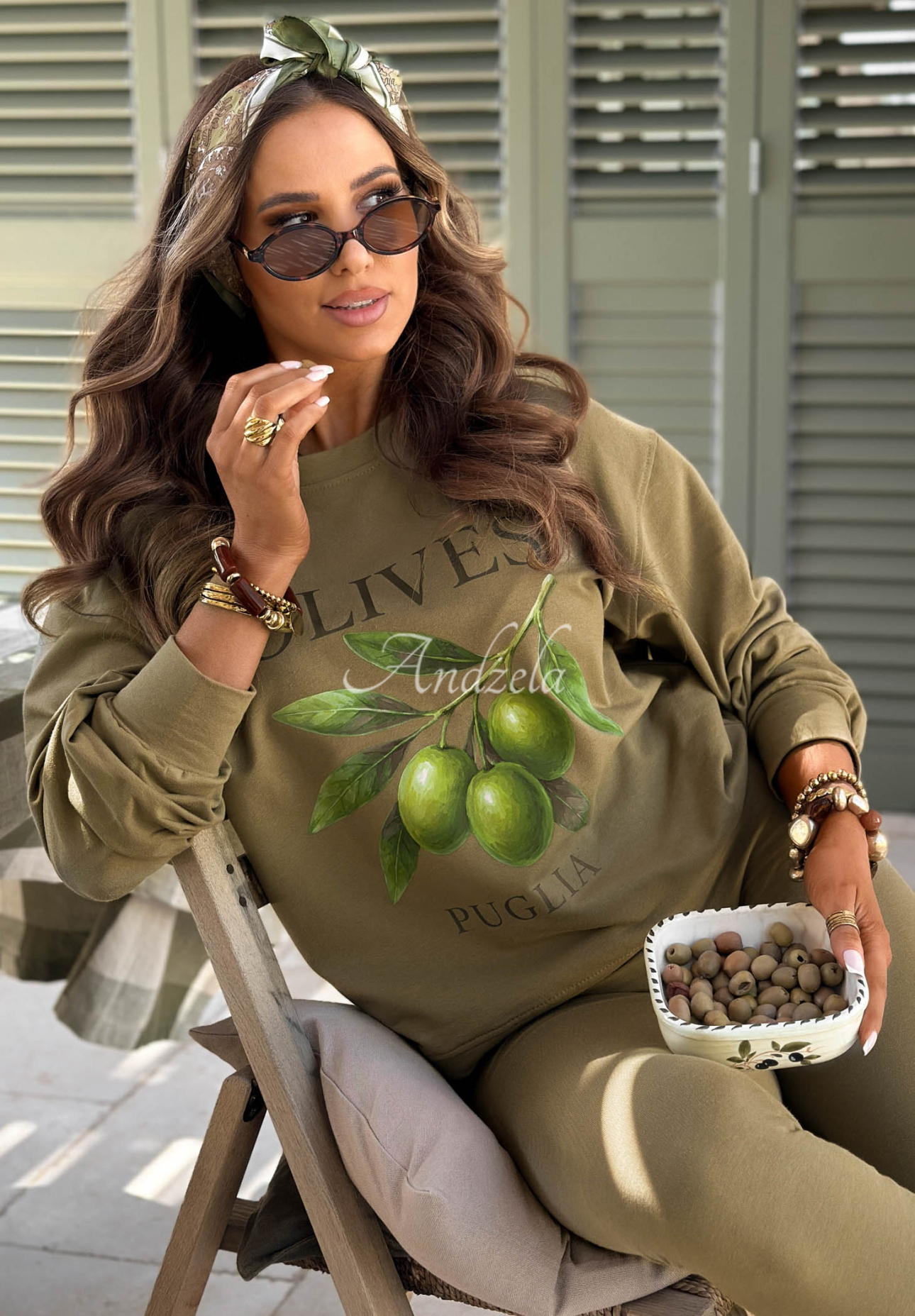 Viva Oliva olive-green cotton sweatshirt and leggings set