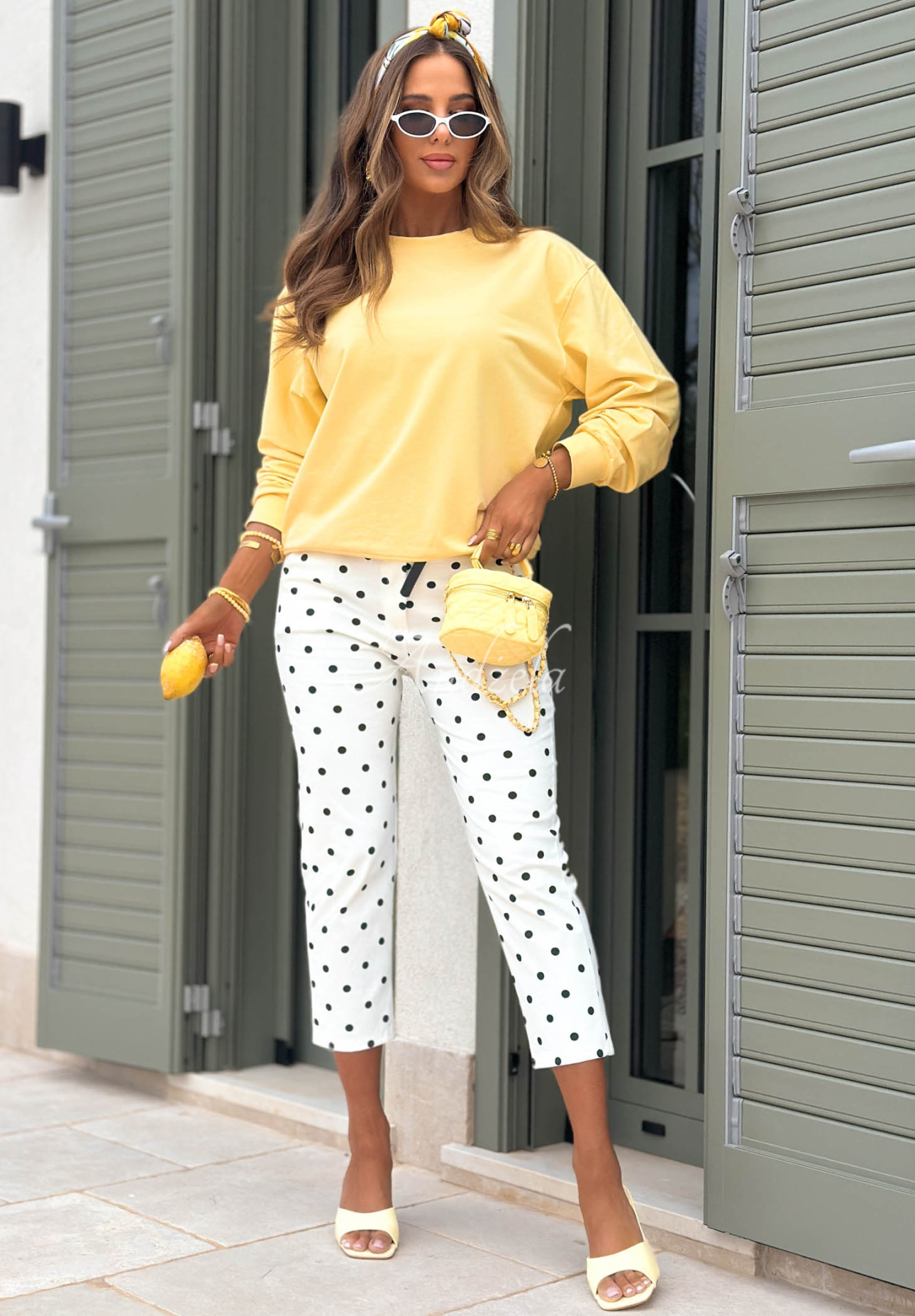 Viva Oliva Yellow Cotton Sweatshirt