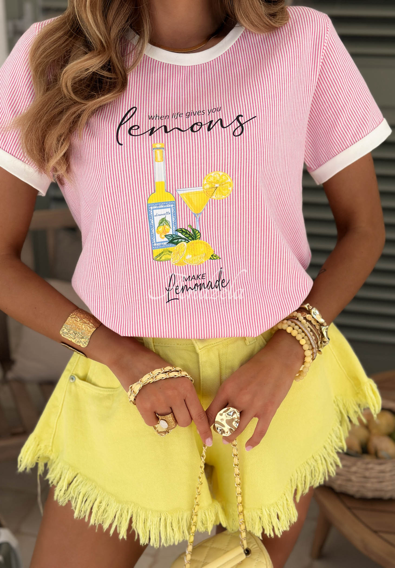 Pink striped cotton T-shirt with "Make Lemonade" print