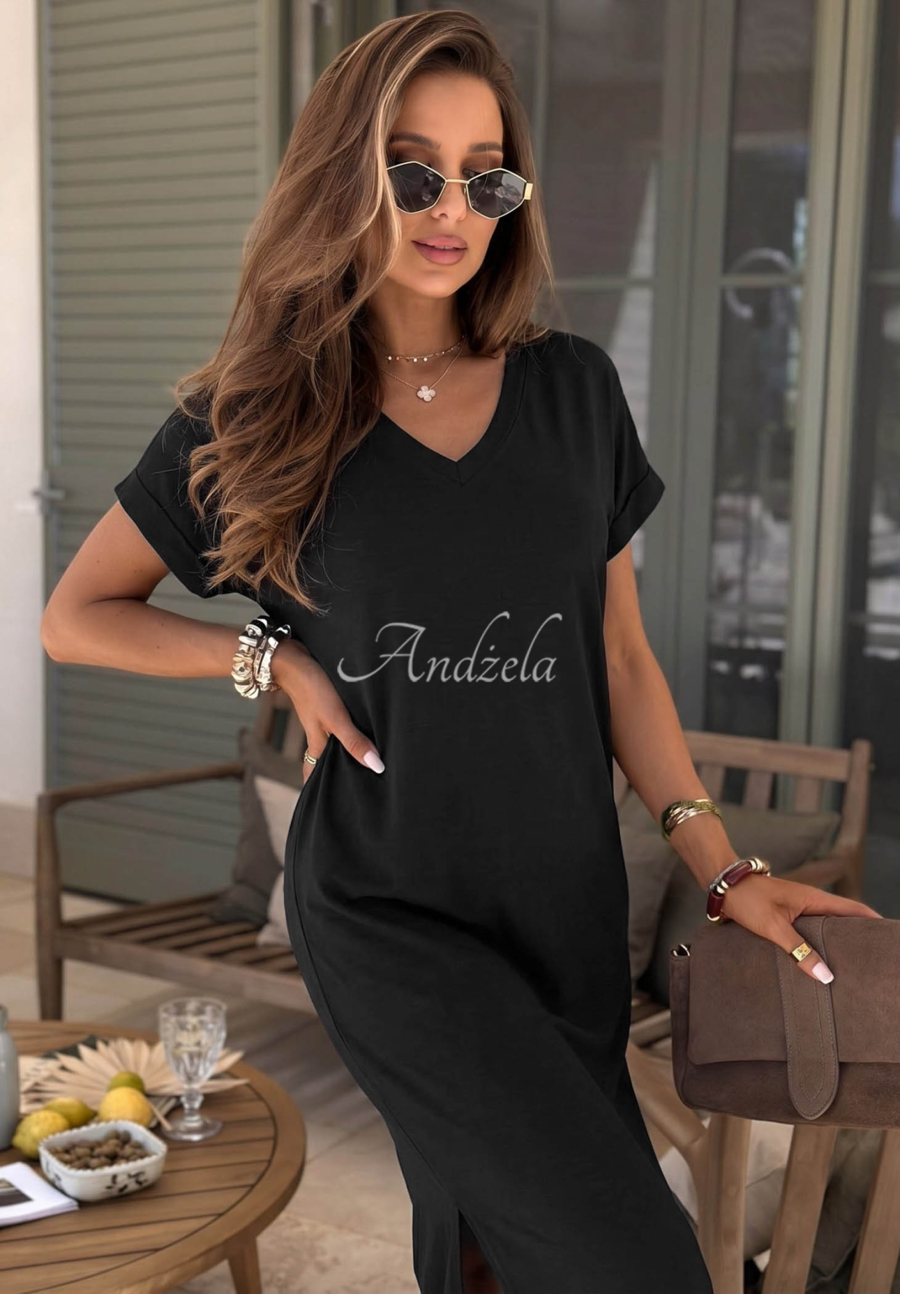 Sukienka z dekoltem Your Own Life czarna