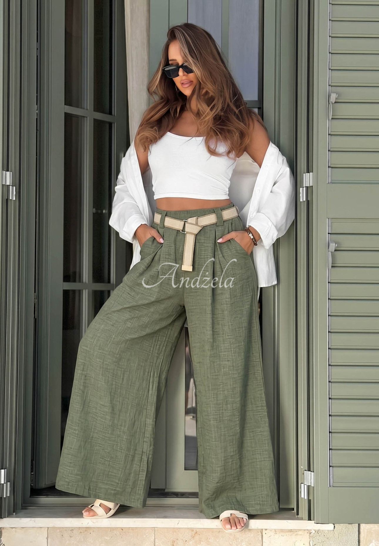 Materiałowe spodnie wide leg z paskiem Summer Aura khaki