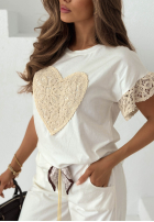 T-shirt z koronką Lacy Heart biały