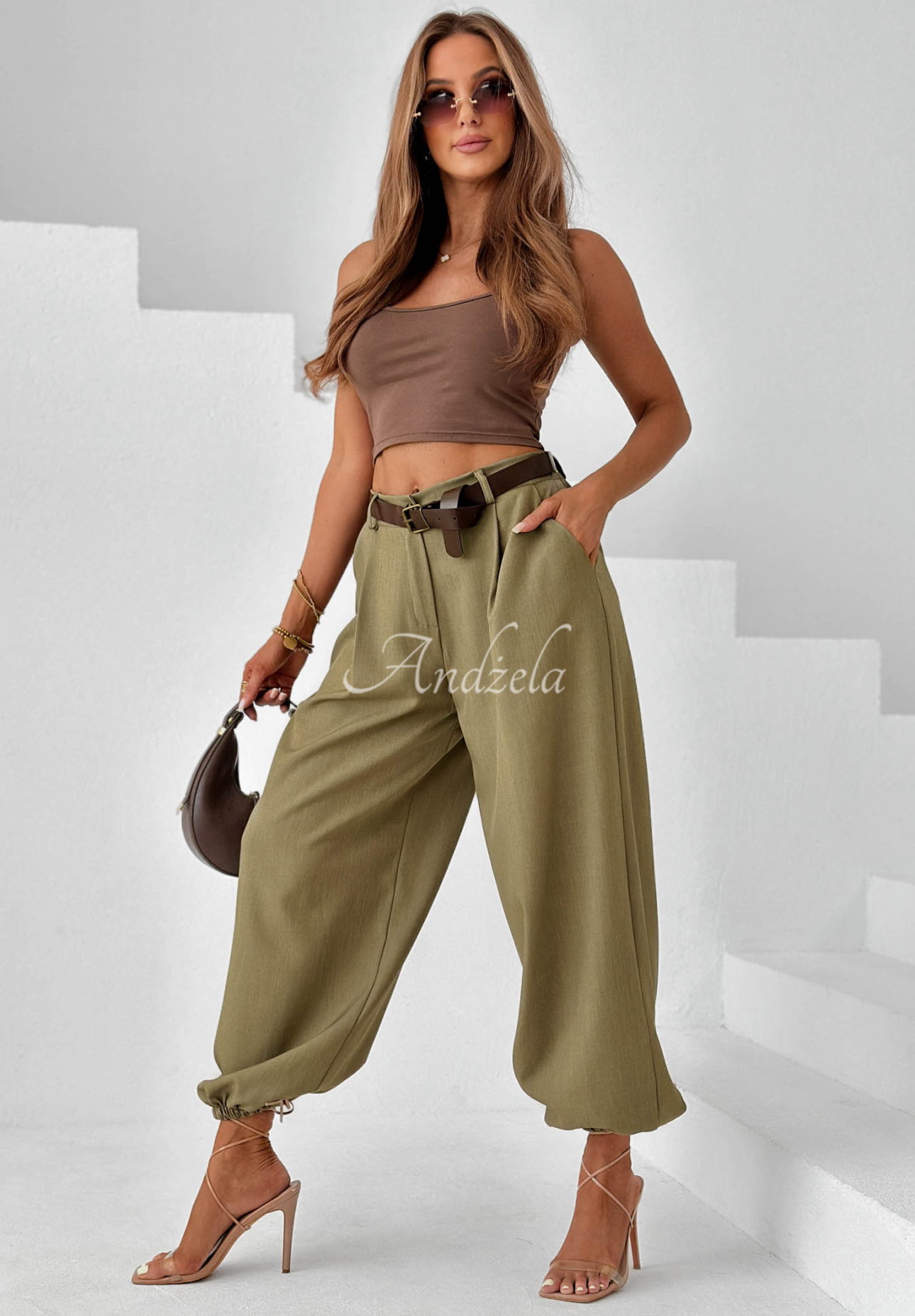 Elegant khaki Desert City jogger pants with a belt