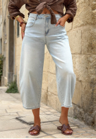 Spodnie jeansowe mom fit Let It Flow jasnoniebieskie