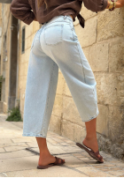Spodnie jeansowe mom fit Let It Flow jasnoniebieskie