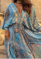 Wzorzysta sukienka maxi z szerokimi rękawami Summer Doll pistacjowa