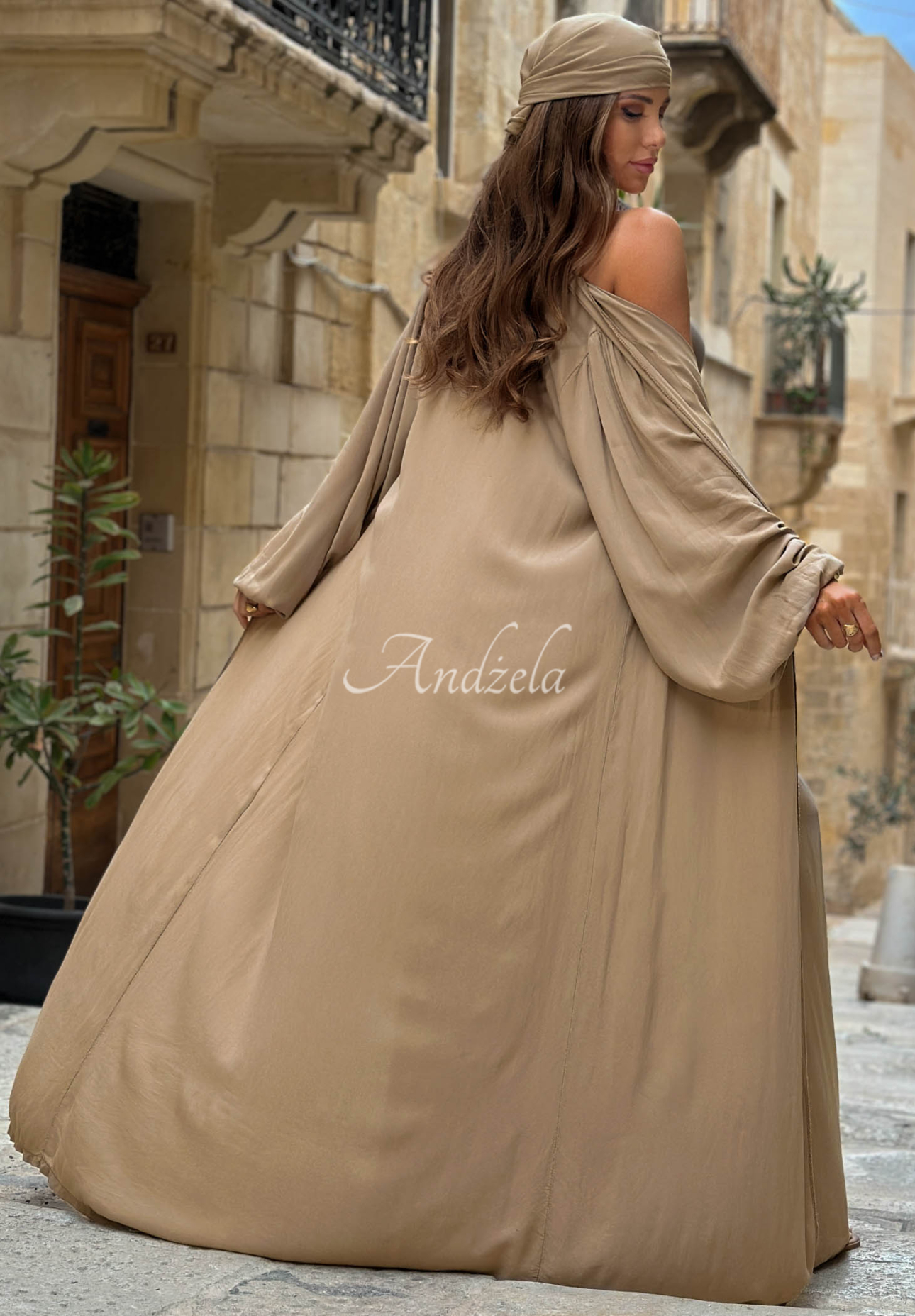 Amore Bello 4-in-1 viscose set: wrap, pants, top, and scarf in camel