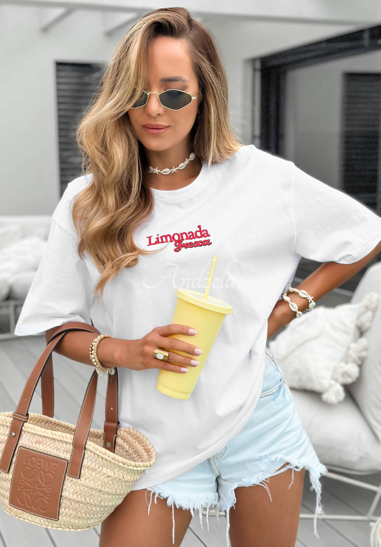 White and red cotton T-shirt with "Limonada Fresca" print