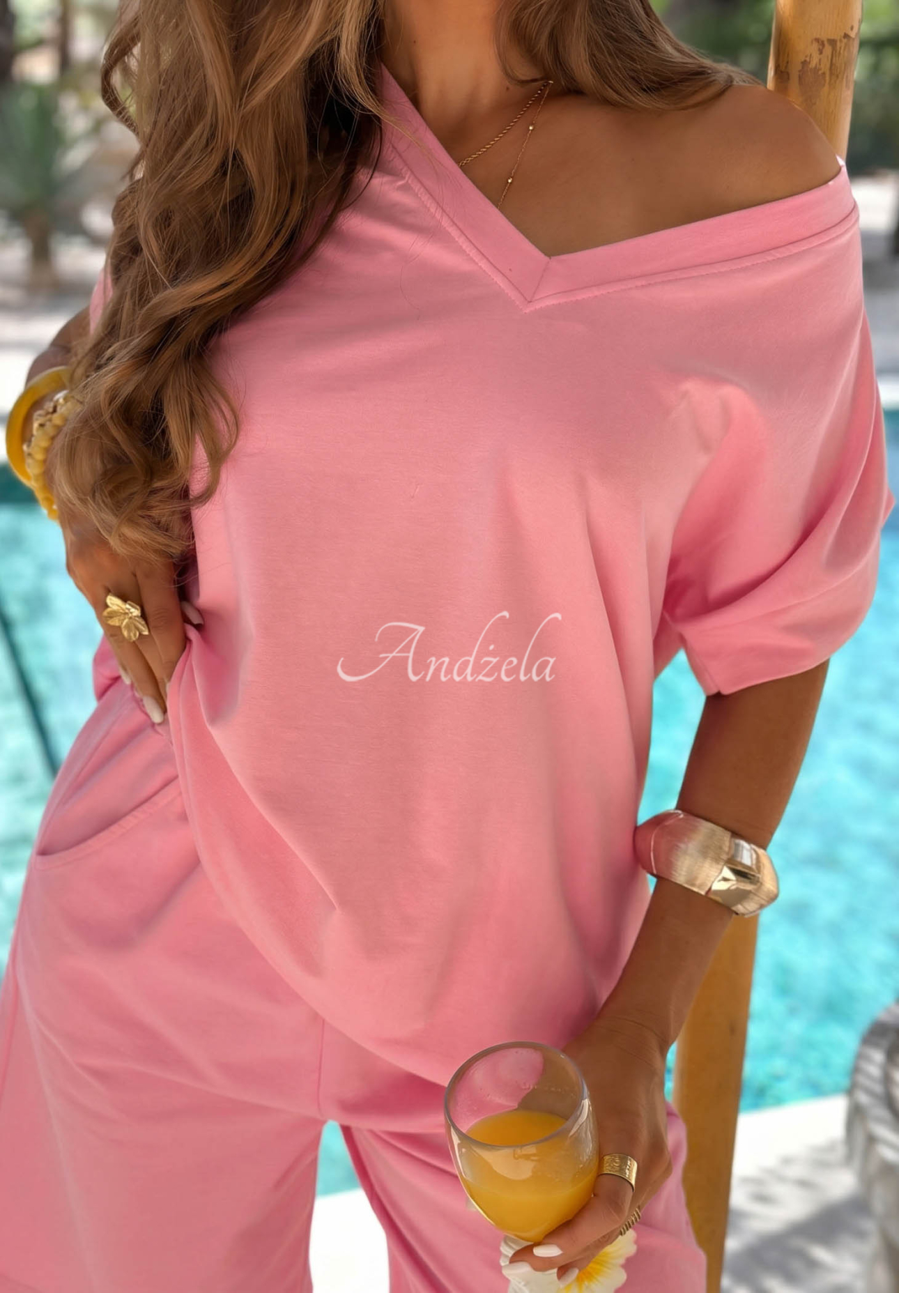 Manella Pink Cotton Set: V-neck T-shirt and Short Sweatpants