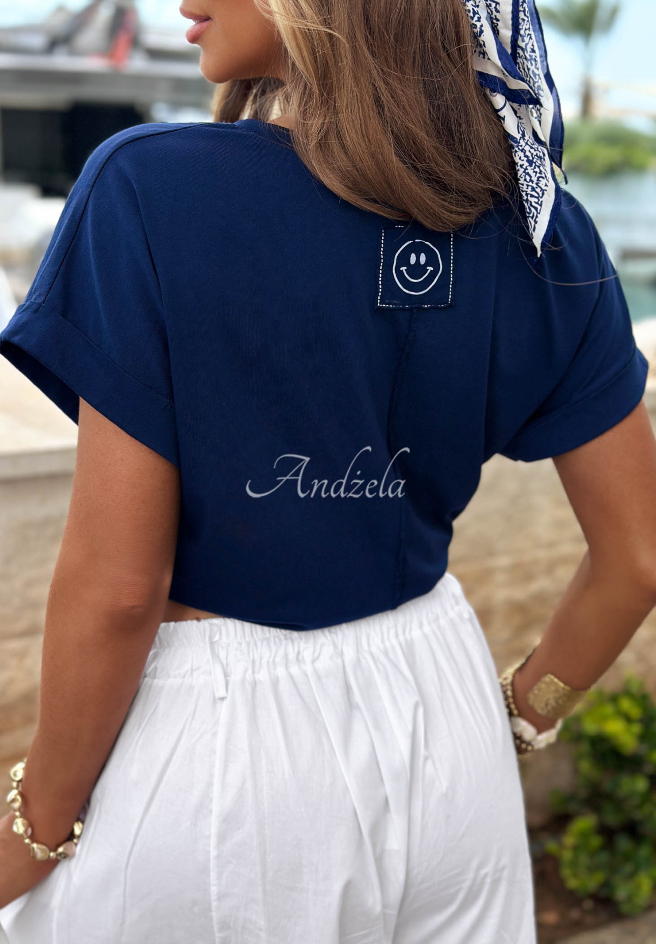 T-shirt z dekoltem w serek Sea Sailing granatowy