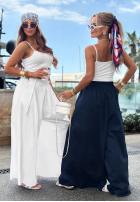 Materiałowe spodnie wide leg szwedy Sea Elegance granatowe