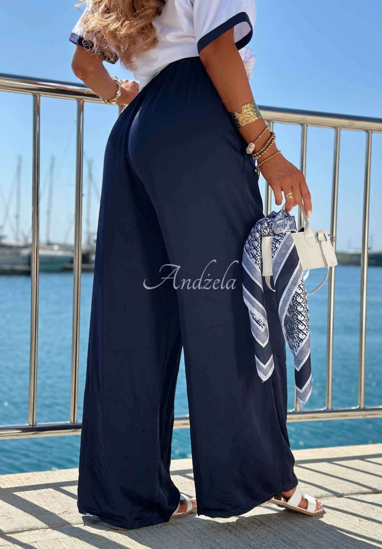 Satynowe Trousers wide leg z wiskozy Sea Poppy navy blue