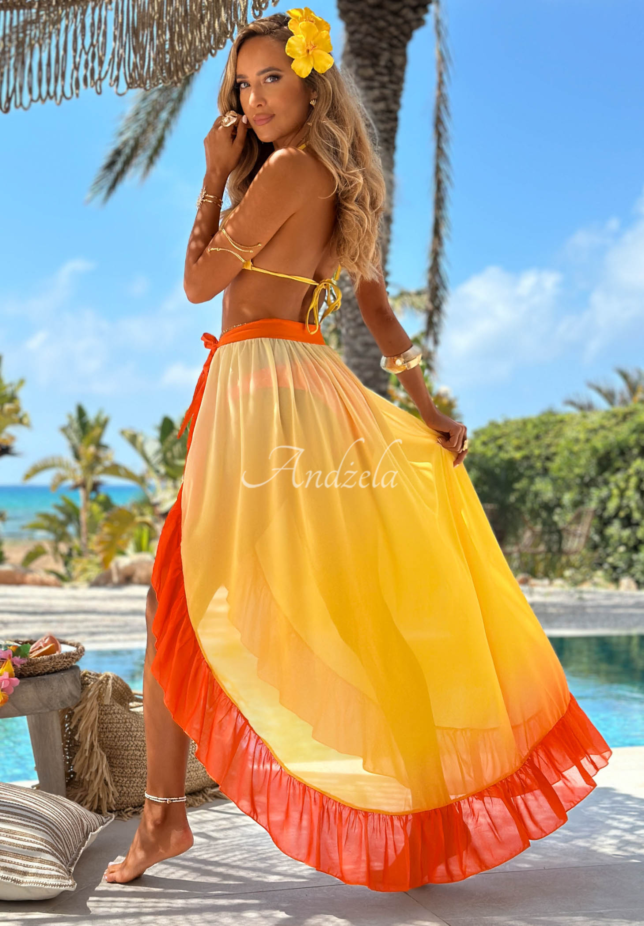 Komplet kostium kąpielowy bikini i pareo z falbankami Aloha Sunset żółto-pomarańczowy