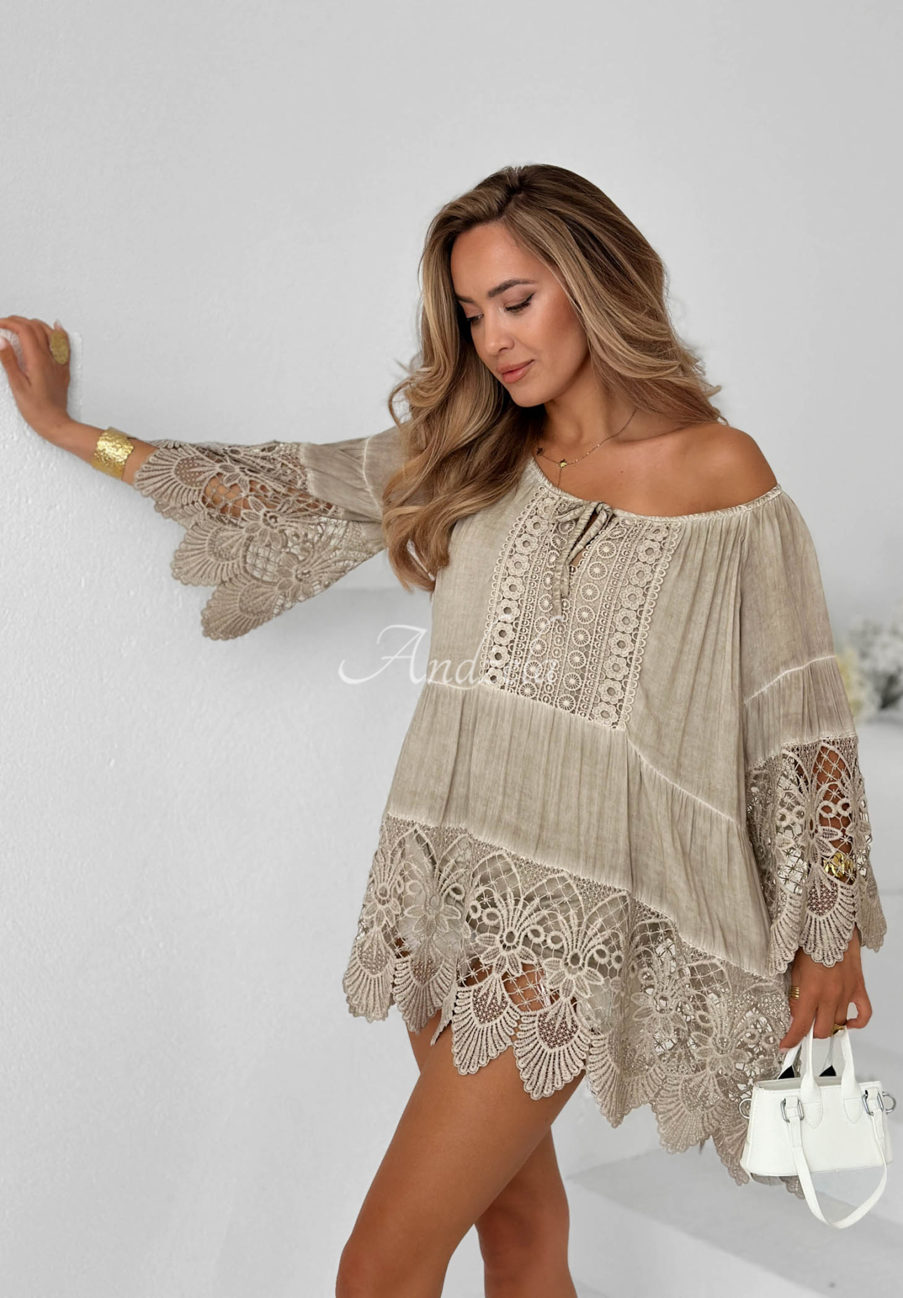 Wiskozowa Blouse Tunic z koronką boho Sunny Lagoon beige