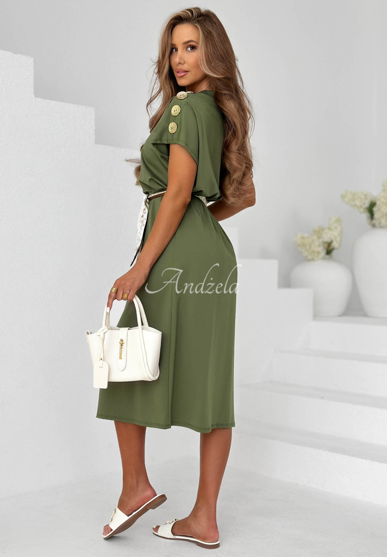 Sukienka midi z apaszką i ozdobnymi guzikami Sailor Charm khaki