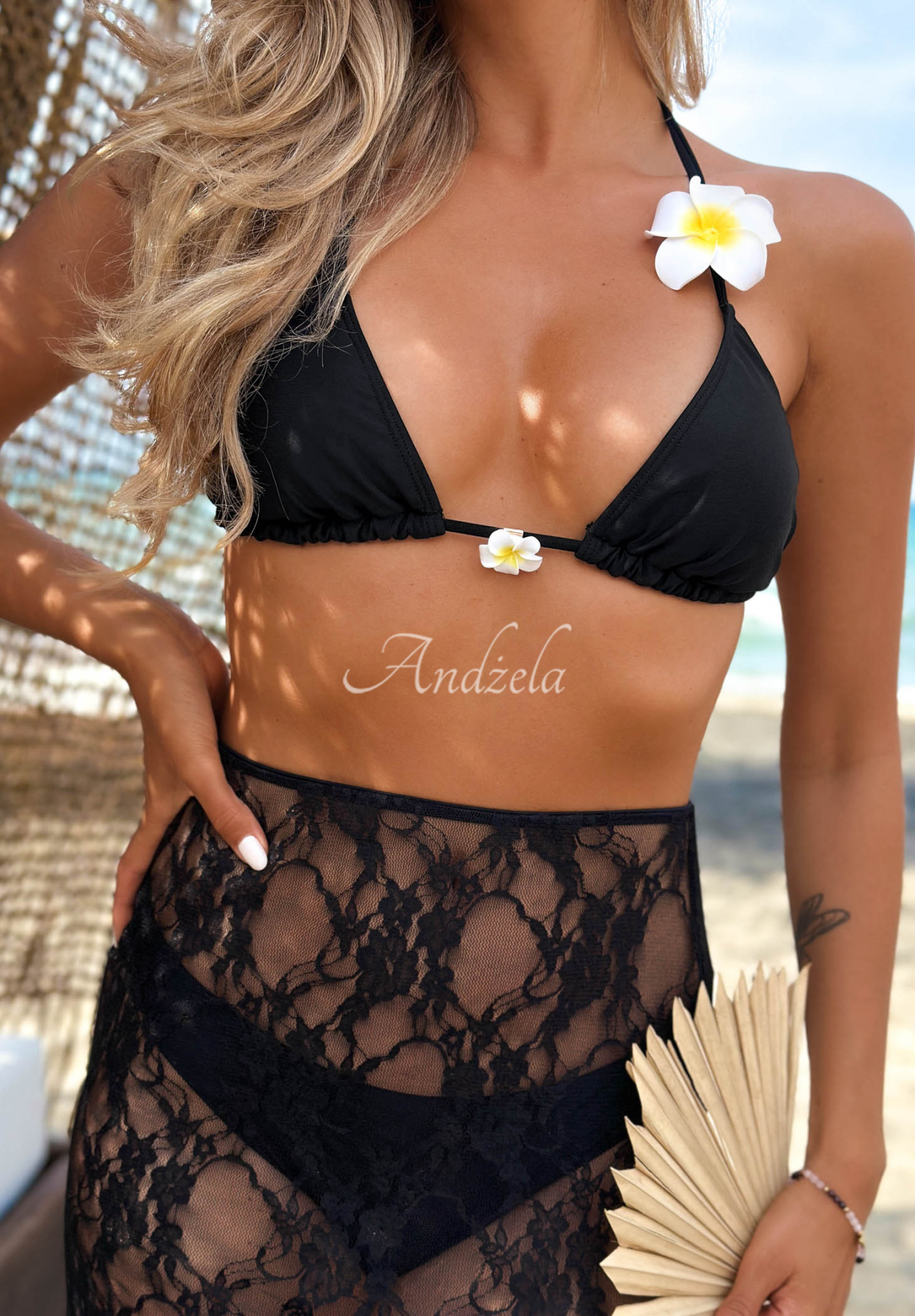 Komplet plażowy kostium kąpielowy bikini i pareo Lace Accent czarny