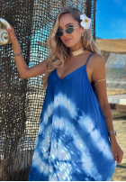 Sukienka maxi na ramiączkach tie dye Deep Sea kobaltowo-biała