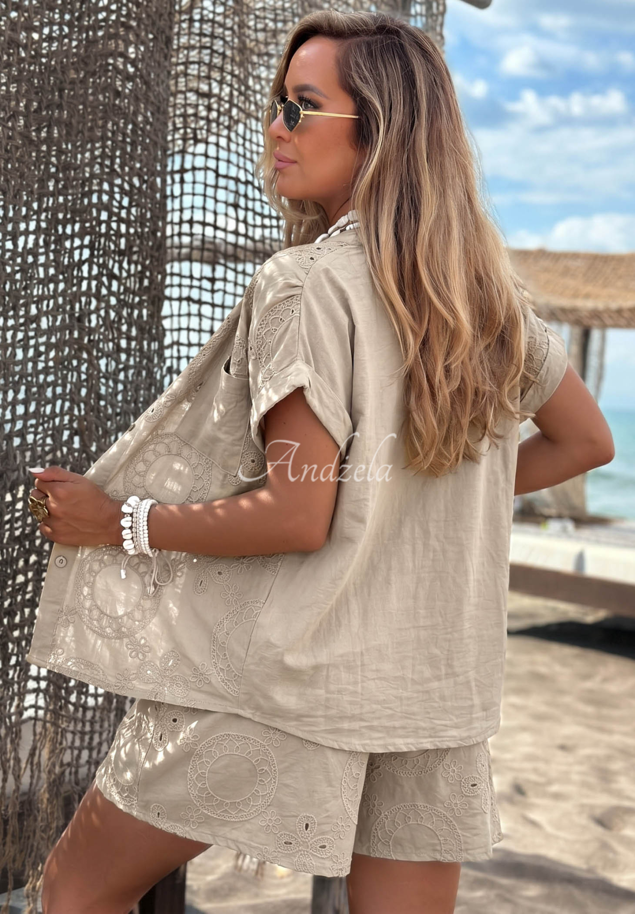 Sunny Aura Beige Short Embroidered Cotton Shorts