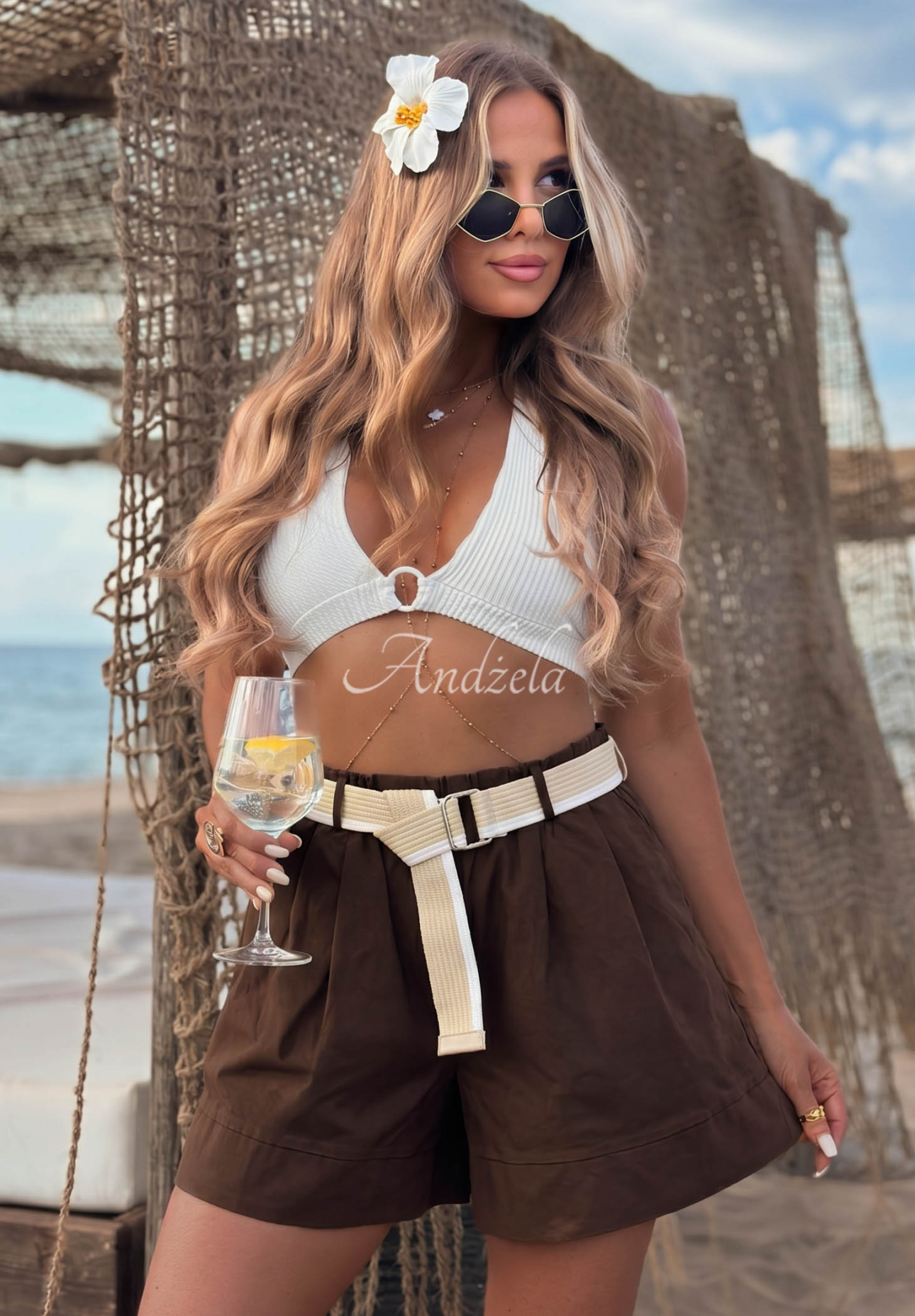 Safari Sun Chocolate-Colored Short Viscose Shorts with a Belt