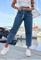 Spodnie jeansowe mom fit z paskiem Sun Fade camelowe