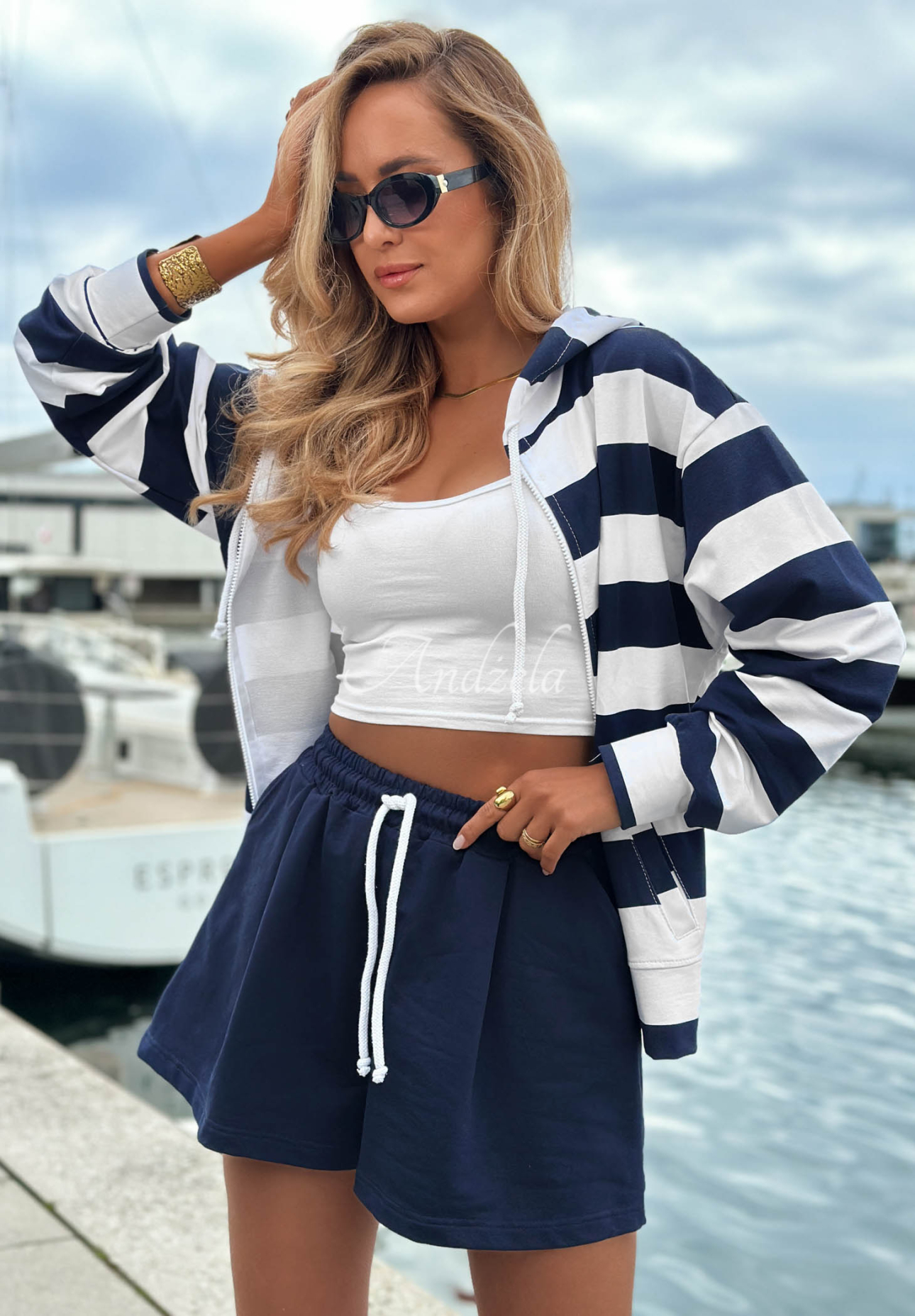 Bluza z kapturem w paski Sail Voyage biało-granatowa