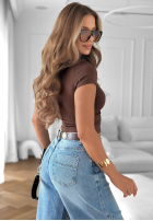 Spodnie jeansowe mom fit z paskiem Horizon Blue jasnoniebieskie