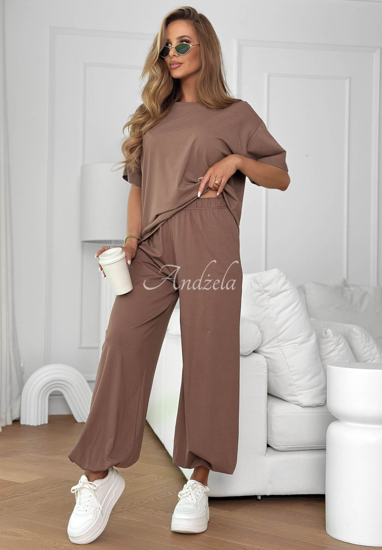 Soft Base Chocolate-Colored Cotton Short-Sleeve T-Shirt