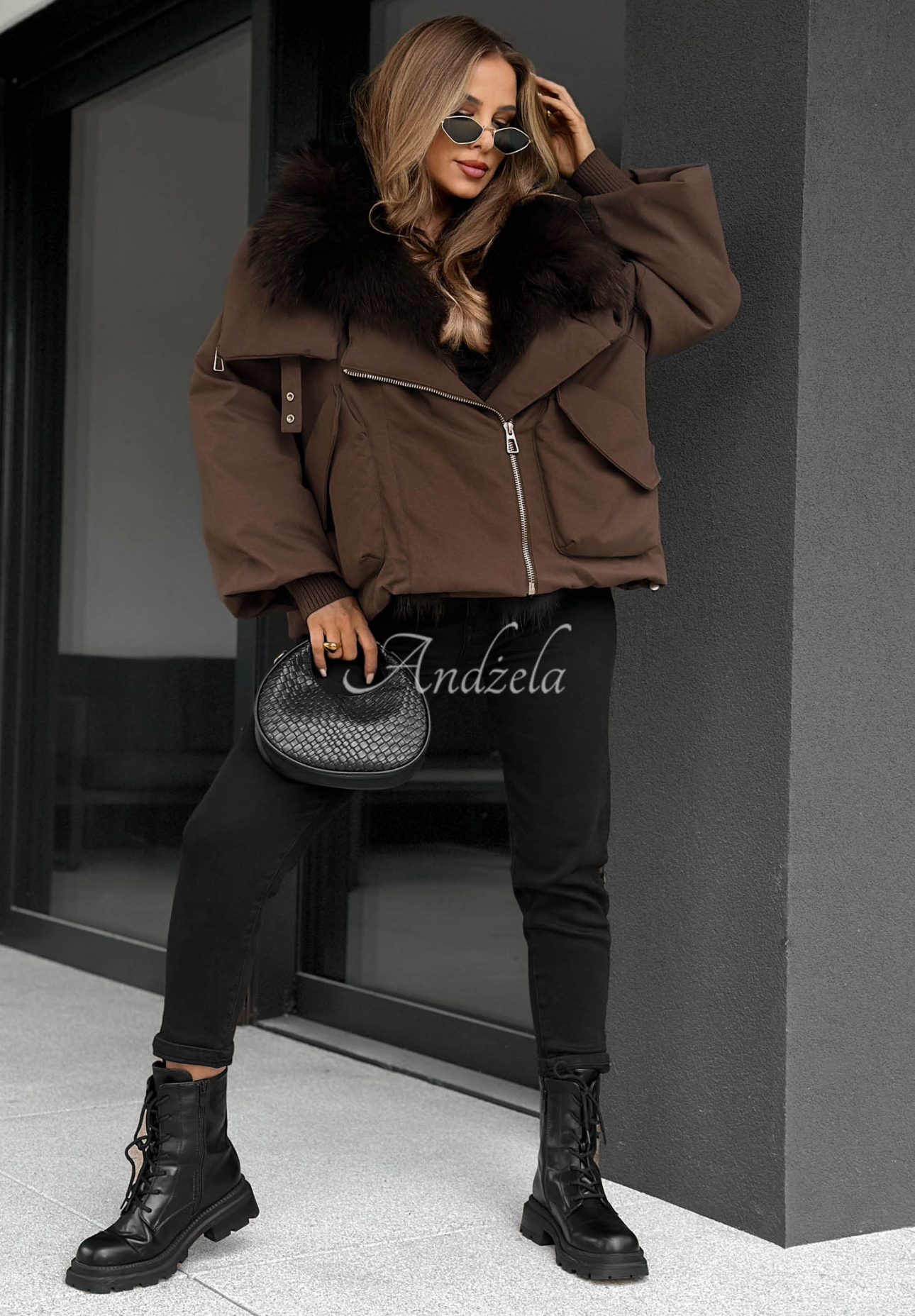 Puchowa kurtka z futerkiem Nordic Mist czekoladowa
