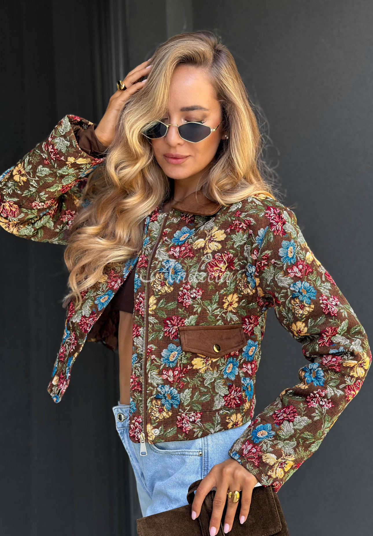 Floral Charm Brown Short Jacquard Jacket with Collar