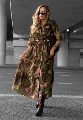 Koszulowa sukienka maxi z falbankami z bawełny moro Verde Vibe khaki