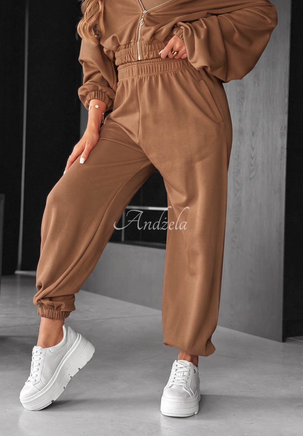 Bawełniany komplet bluza, spodnie i body 3in1 All For Love czekoladowy