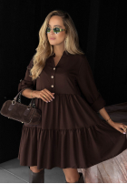 Sukienka oversize z falbankami z wiskozą Modern Charm czekoladowa
