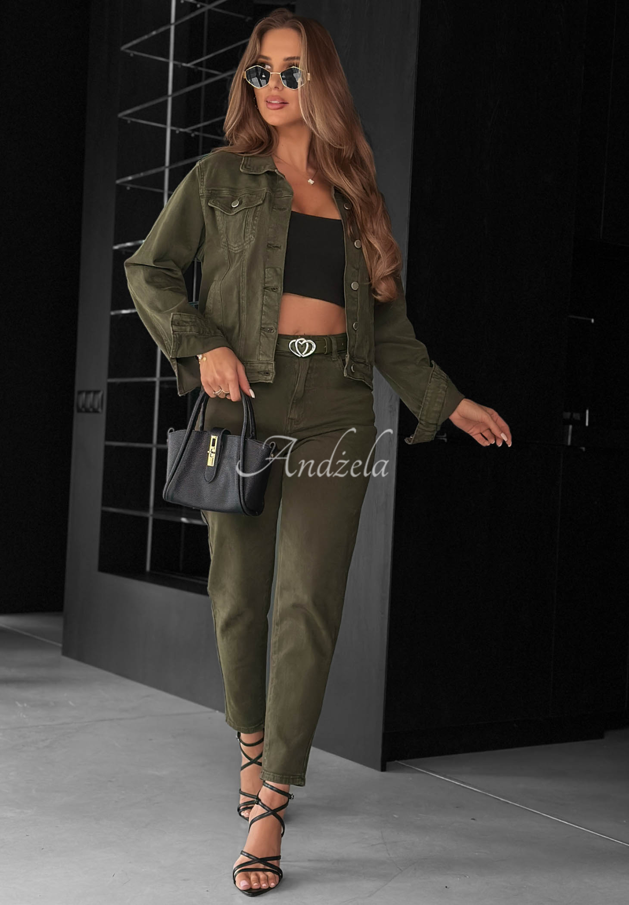 Spodnie jeansowe mom fit More Than Ever khaki