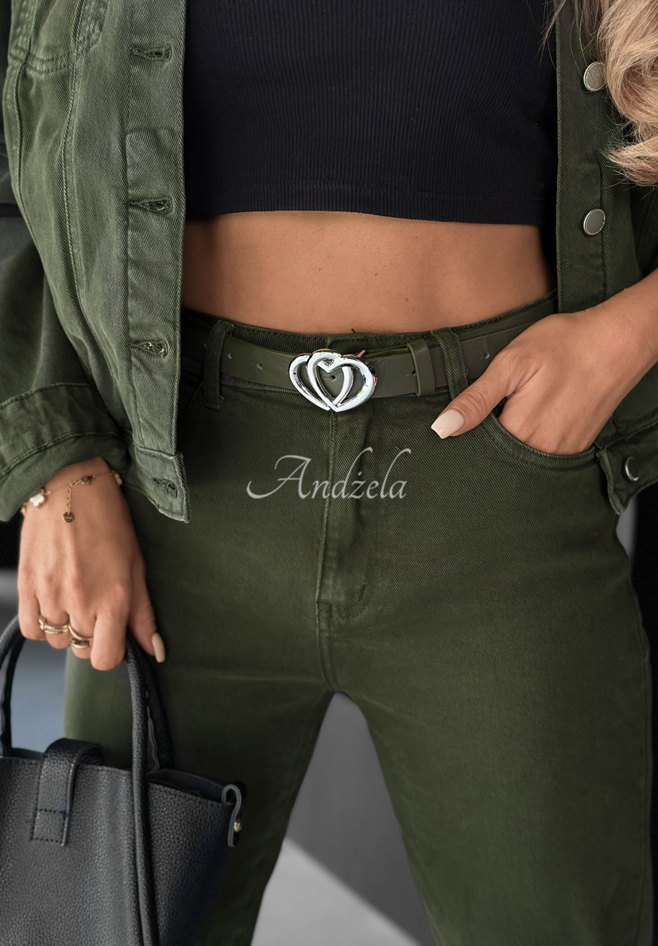 Spodnie jeansowe mom fit More Than Ever khaki