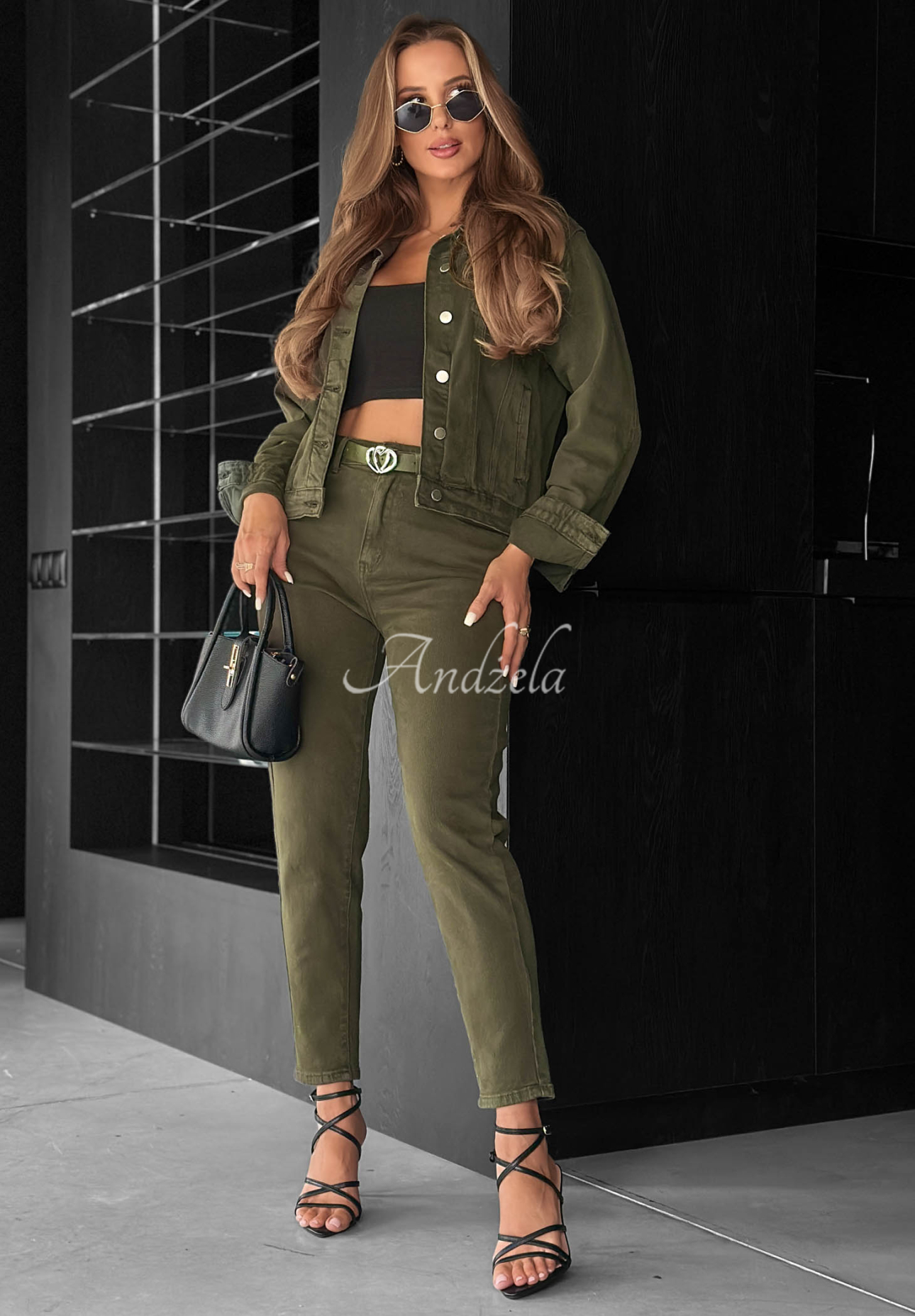 Spodnie jeansowe mom fit More Than Ever khaki