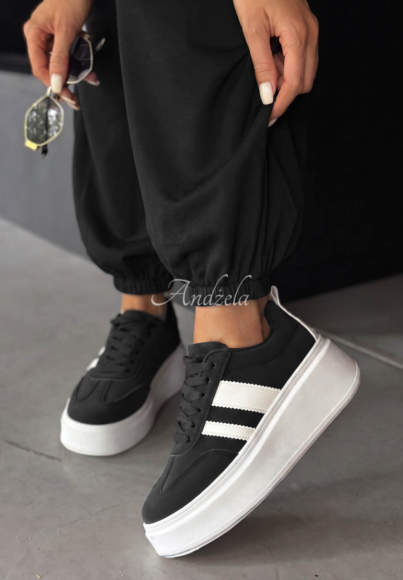 Zamszowe adidasy Start With Forever czarne