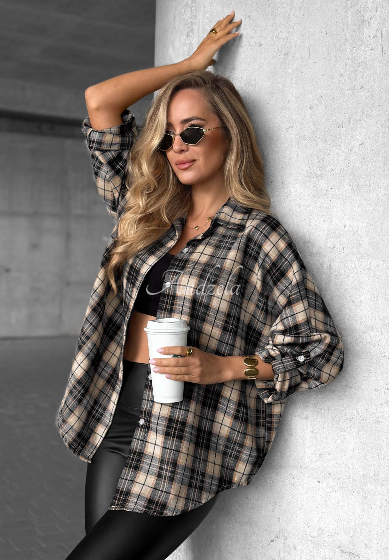 Koszula w kratę z bawełną i wiskozą Cozy Edit czarna