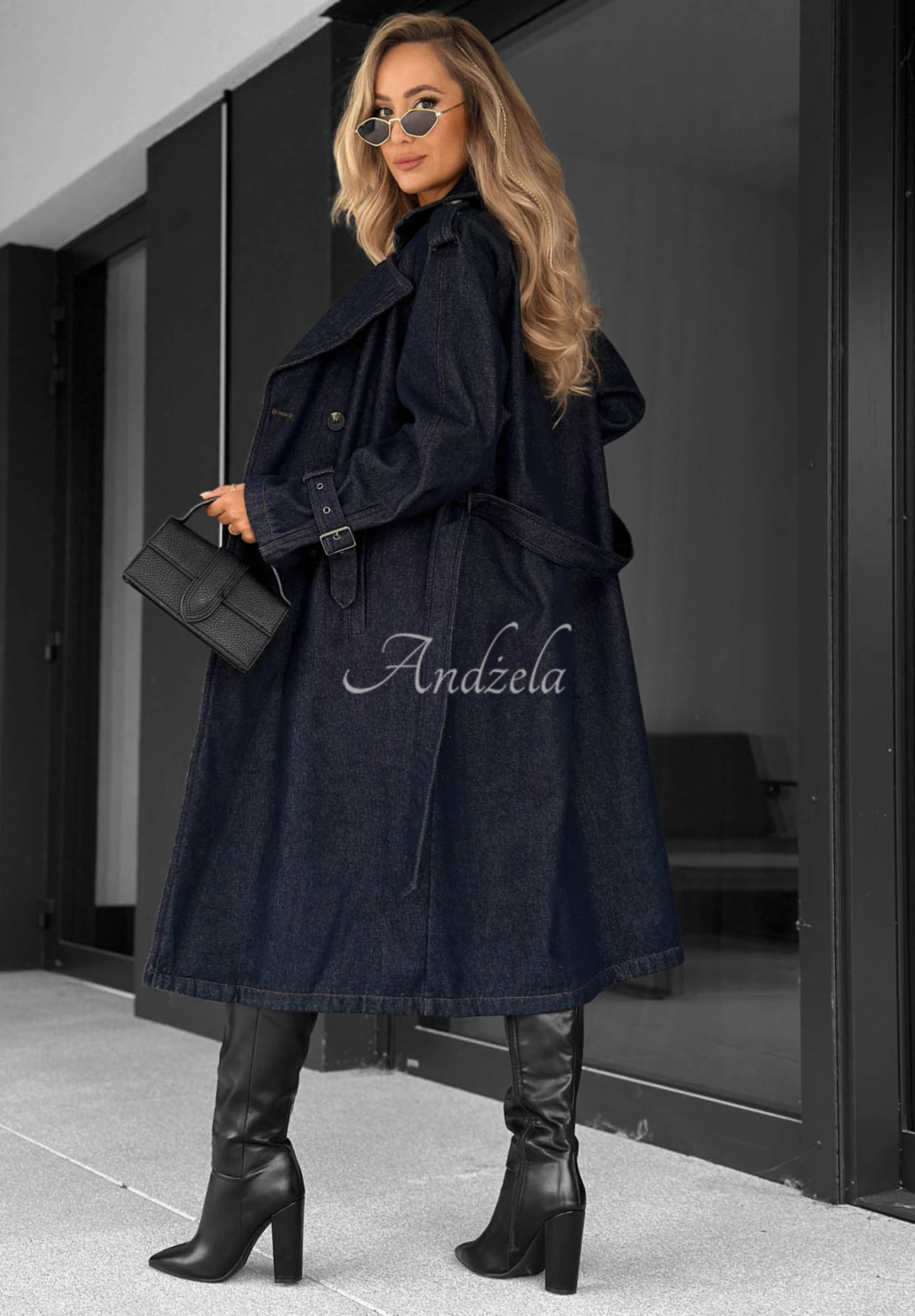 Długi jeansowy płaszcz trencz z paskiem Autumn Outfits ciemnogranatowy