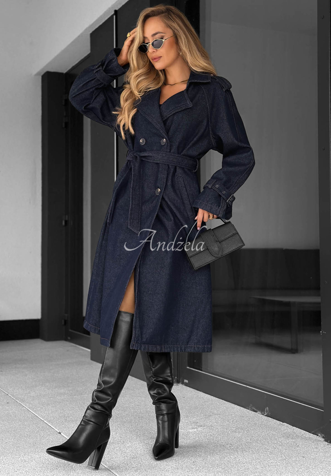 Długi jeansowy płaszcz trencz z paskiem Autumn Outfits ciemnogranatowy