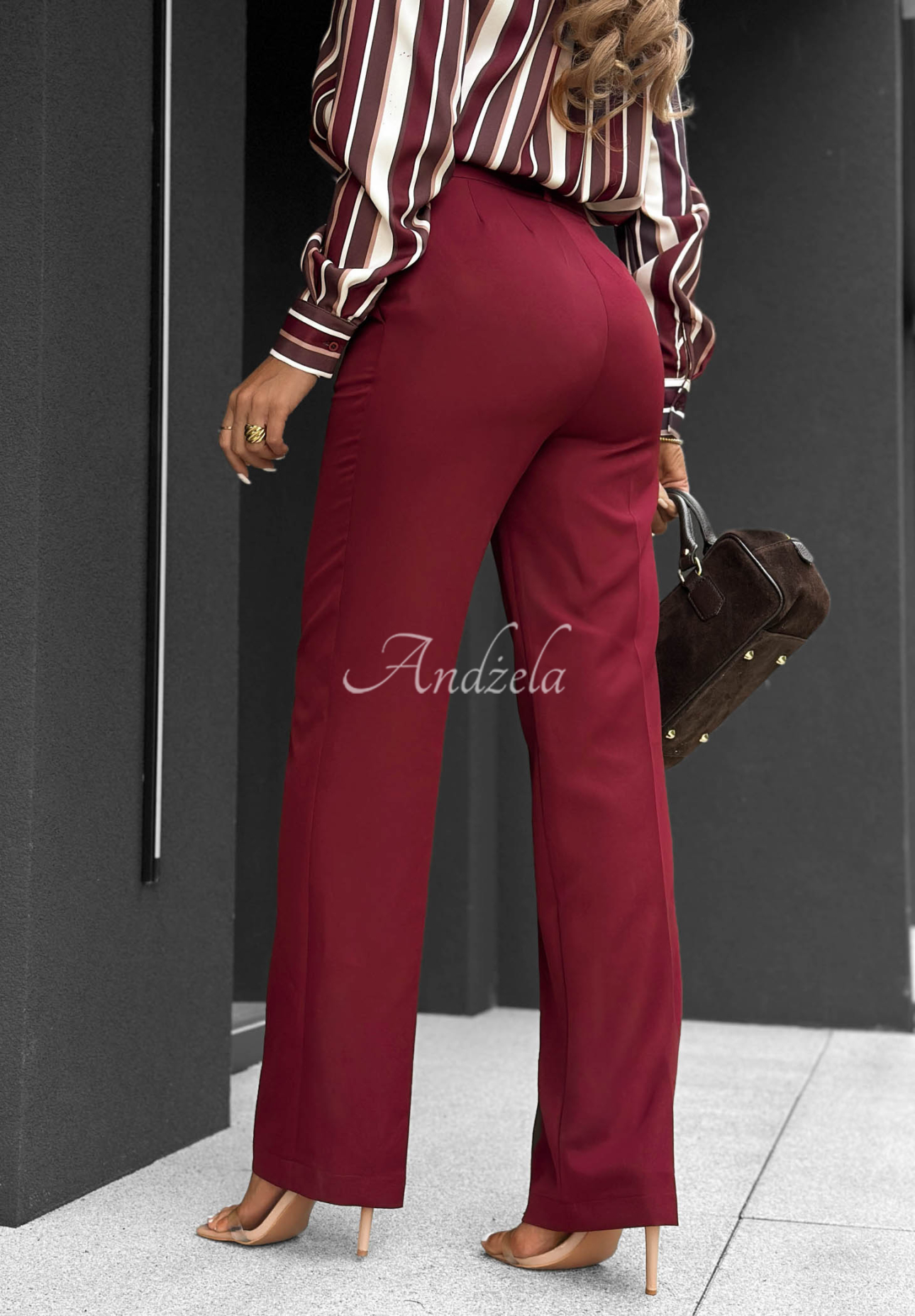Eleganckie spodnie wide leg z wiskozy Perfect Timing burgundowe