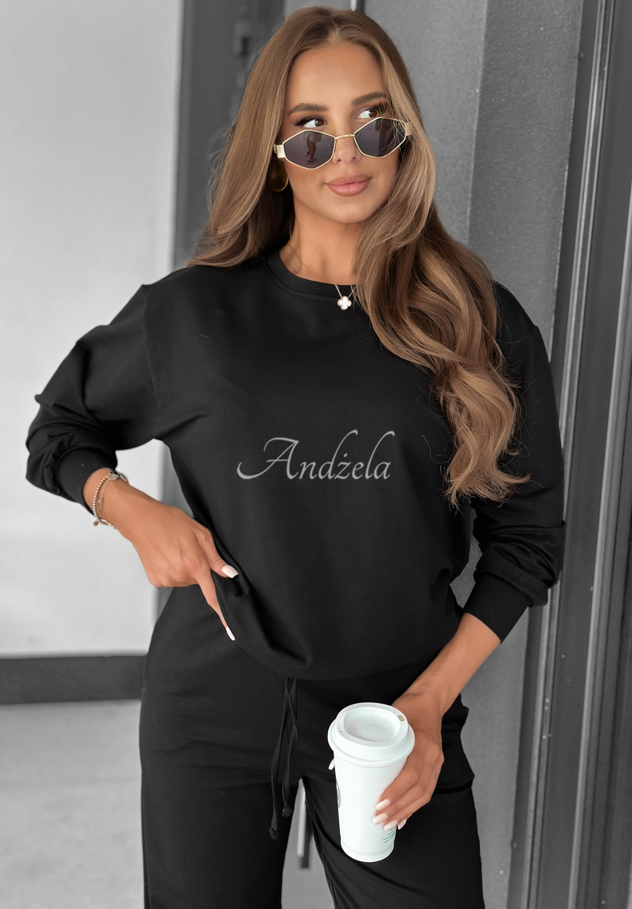 Bawełniana bluza Never Late czarna