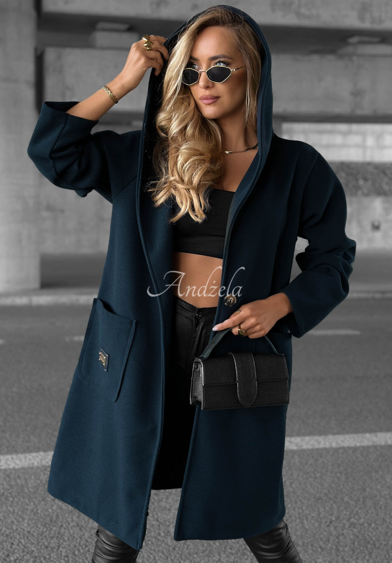 Długi płaszcz oversize z kapturem Autumn Coat granatowy