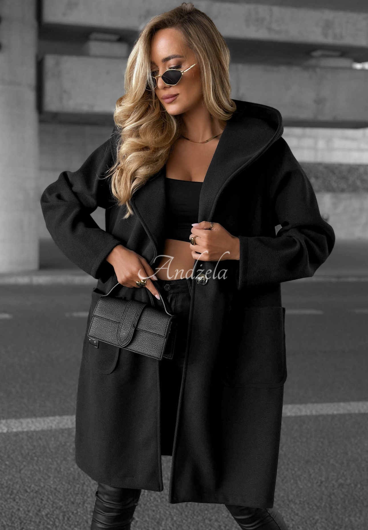 Long, Oversized Hooded Coat "Autumn Coat" in Black