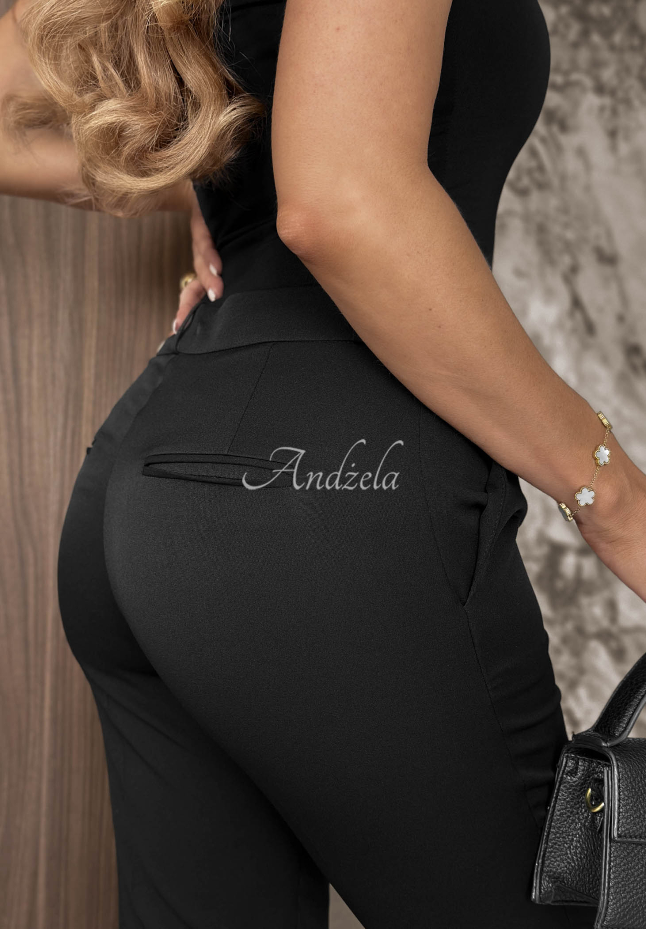 Elegant black viscose cigarette pants by Endless Class