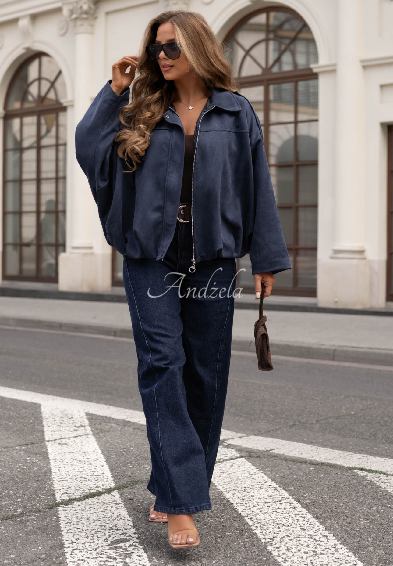 Zamszowa kurtka bomberka oversize Early Season granatowa