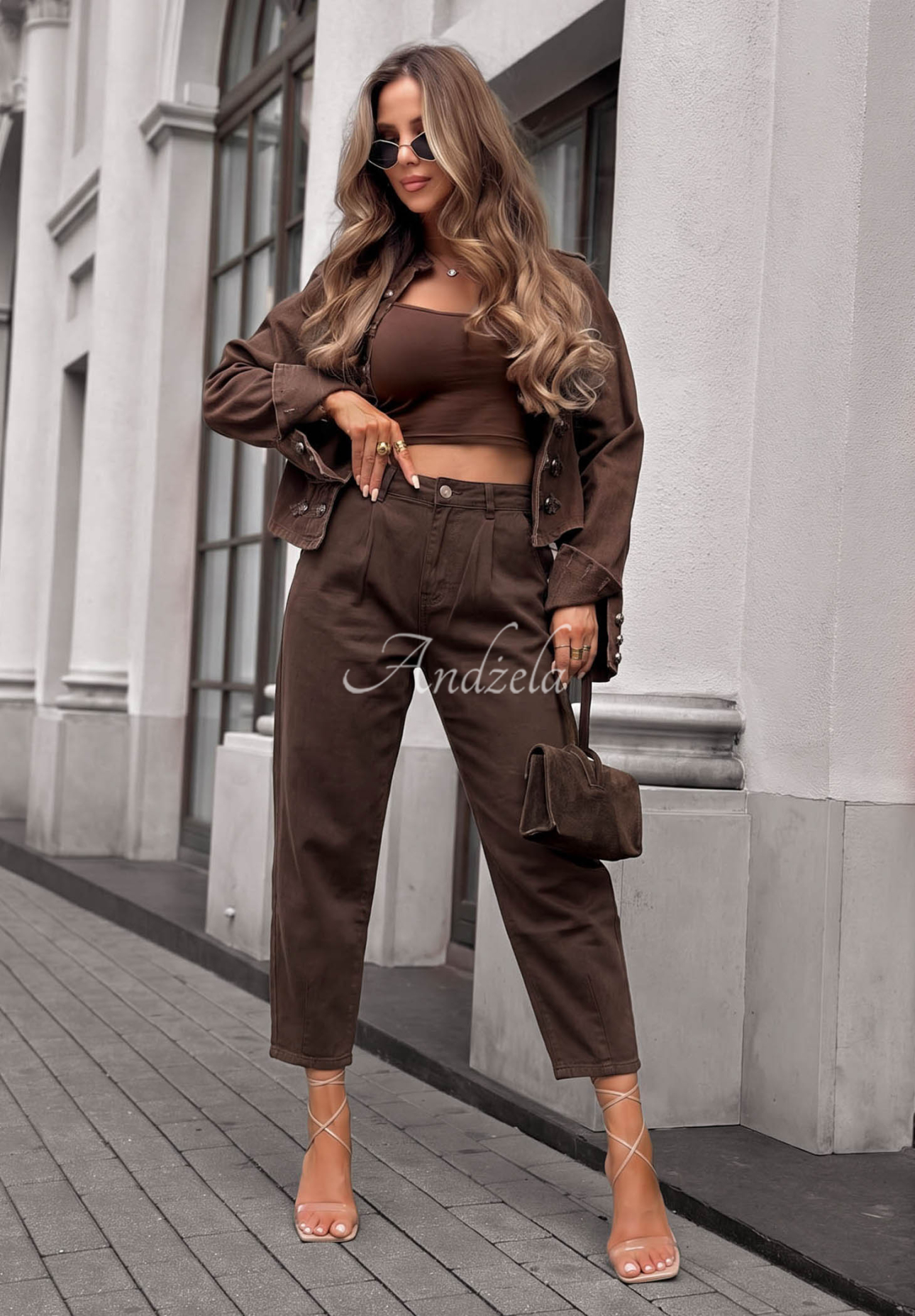 Lost Message Mom-Fit Chocolate-Colored Jeans
