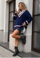Sweter oversize z dekoltem Casual Girl granatowy